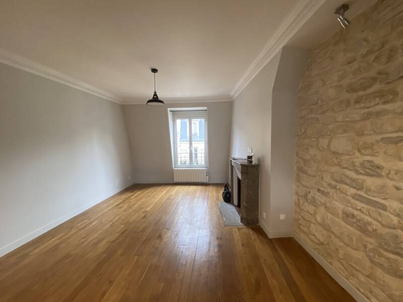 Maison à louer, 42m², PARIS 18E