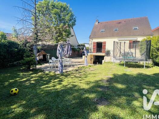 Maison à vendre 373 000 € 5 pièces 4 chambres 110 m² 624 m² de terrain Le Plateau Viry-Châtillon 91170