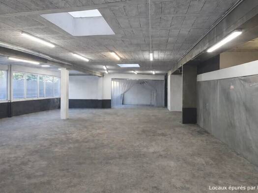Entrepôt à vendre 324 116 € 402 m² d'espace de stockage Mon Désert-Jeanne d'Arc Nancy 54000