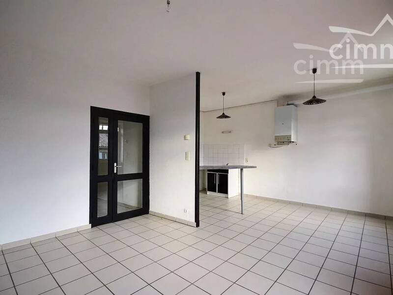 Maison à louer, 81m², MEYSSE