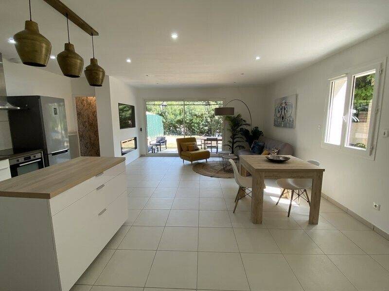 Maison à louer, 80m², MARSEILLE 13E