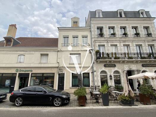 Immeuble à vendre 180 900 € 157,73 m² Centre Ville Vendôme 41100