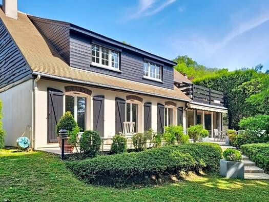 Maison à vendre 690 000 € 8 pièces 5 chambres 197 m² 800 m² de terrain Orgeval 78630