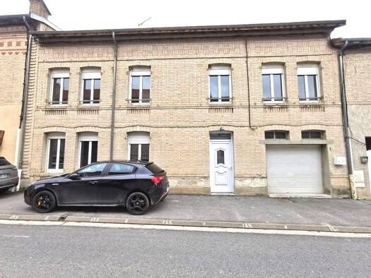 Maison de ville à vendre 160 000 € 4 pièces 3 chambres 123 m² 175 m² de terrain Cormicy 51220