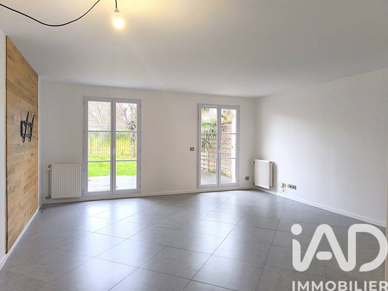 Maison à louer, 110m², SERRIS