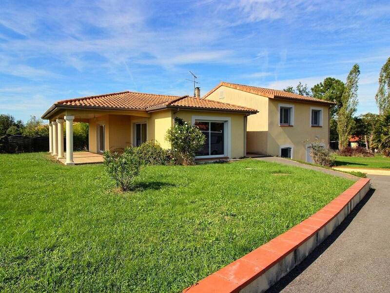 Maison à louer, 151m², BOULOC