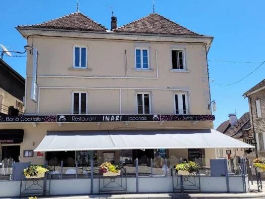 Hôtel à vendre Fonds de commerce 212 800 € 979 m² d'espace de restauration Morestel 38510