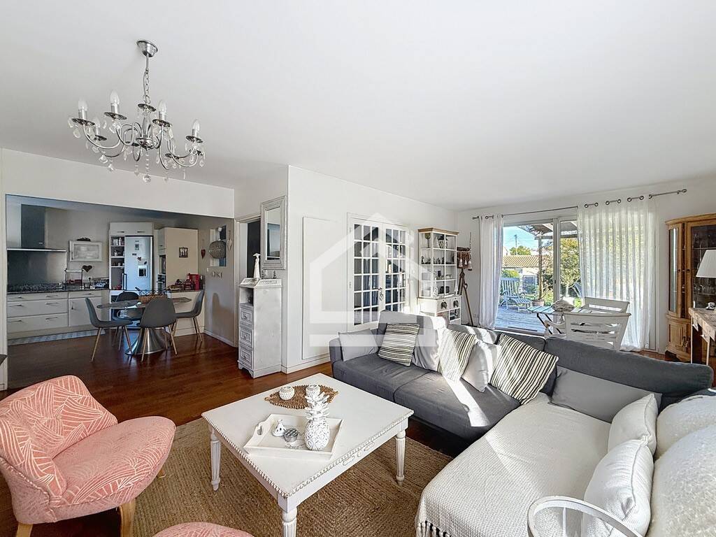 Maison à vendre, 123m², EYSINES
