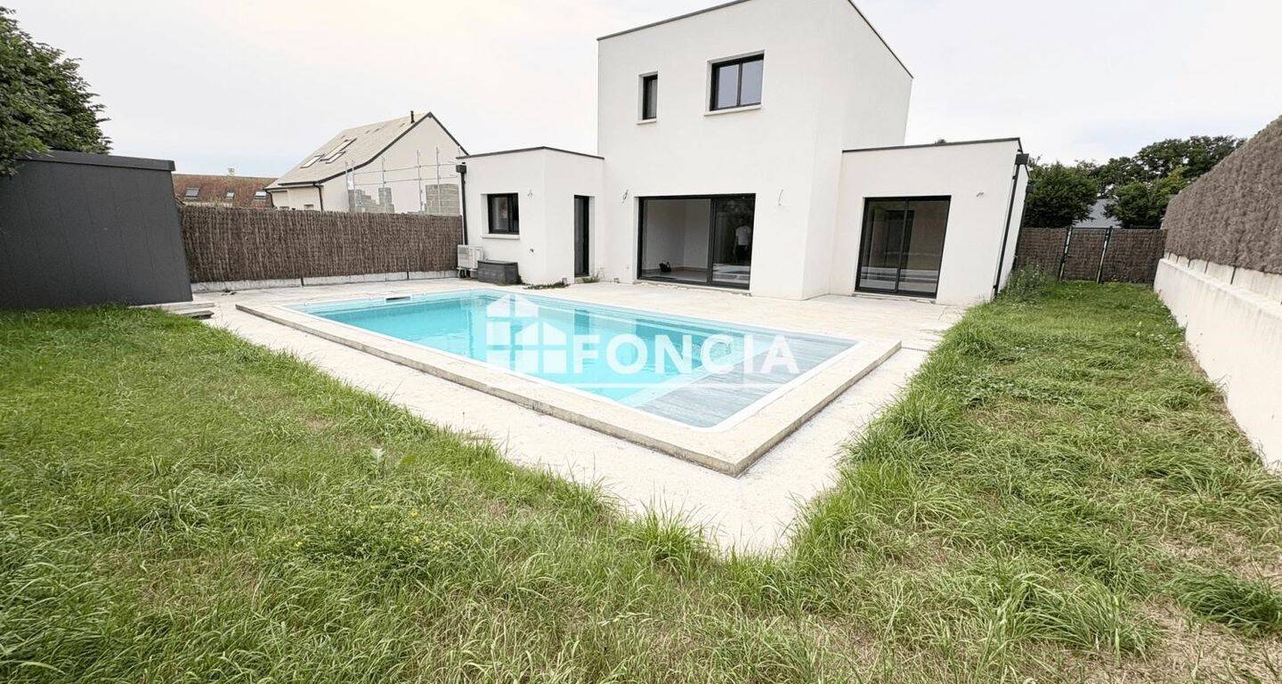 Maison à vendre, 111m², SAVIGNE L'EVEQUE