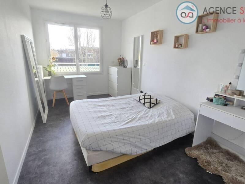 Maison à louer, 70m², SAINT JEAN D'ILLAC