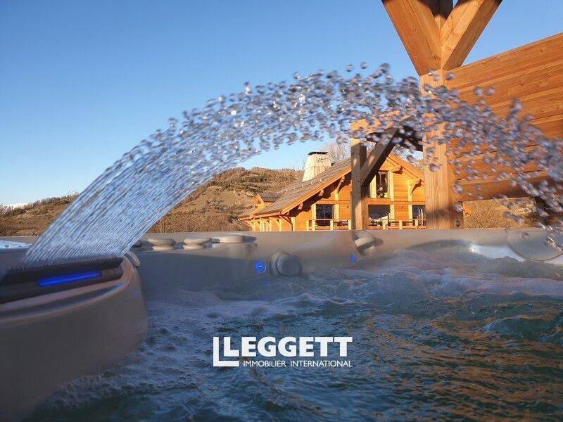 Maison à vendre, 380m², ENCHASTRAYES