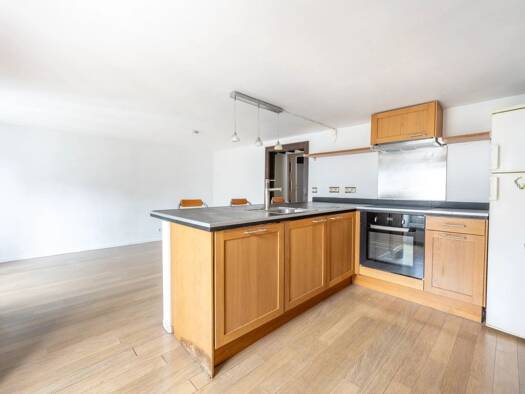 Appartement à vendre 638 000 € 3 pièces 2 chambres 55,78 m² Étage 5/6 Sentier-Bonne Nouvelle Paris 2ème arrondissement 75002