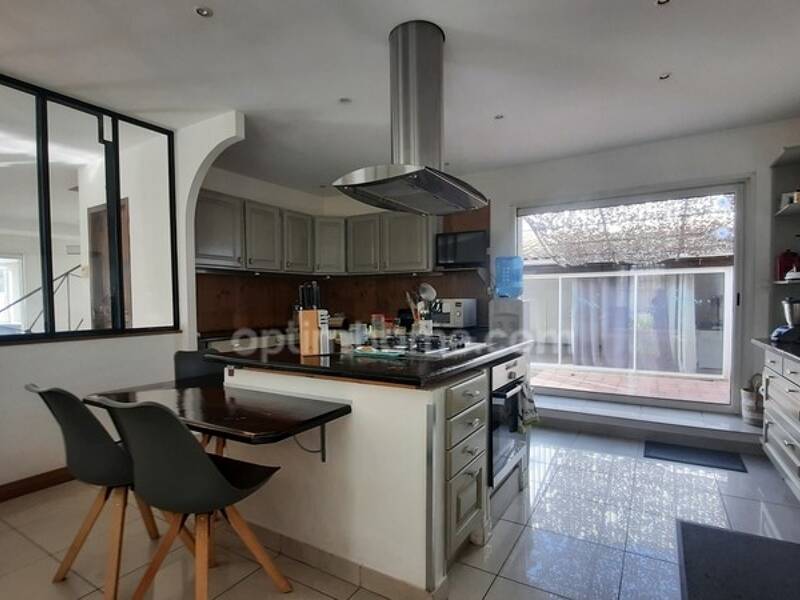 Maison à vendre, 267m², CHATEAUNEUF LES MARTIGUES