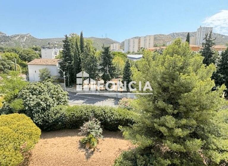Appartement à vendre 159 000 € 4 pièces 3<br/>chambres 69,9 m²<br/>superficie Dernier étage, 4/4<br/>étage Saint Marcel Marseille 11ème 13011