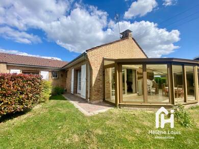 Maison de plain-pied à vendre 365 000 € 8 pièces 3 chambres 143 m² 550 m² de terrain Radinghem-en-Weppes 59320