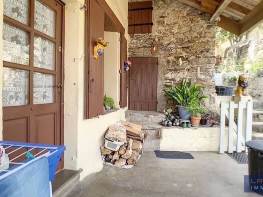 Maison en viager 94 800 € 6 pièces 4 chambres 114 m² 1 440 m² de terrain Colombières-sur-Orb 34390