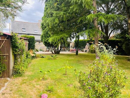 Maison à vendre 261 000 € 6 pièces 4 chambres 141 m² Val-Couesnon 35460