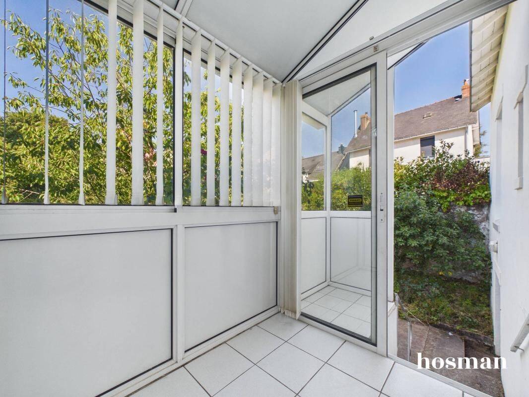 Charmante maison à rafraichir avec superbe jardin et garage - Qu — 13