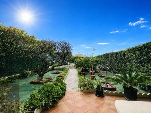 Villa à vendre 630 000 € 4 pièces 3 chambres 105,01 m² Les Jaquons Saint-Laurent-du-Var 06700