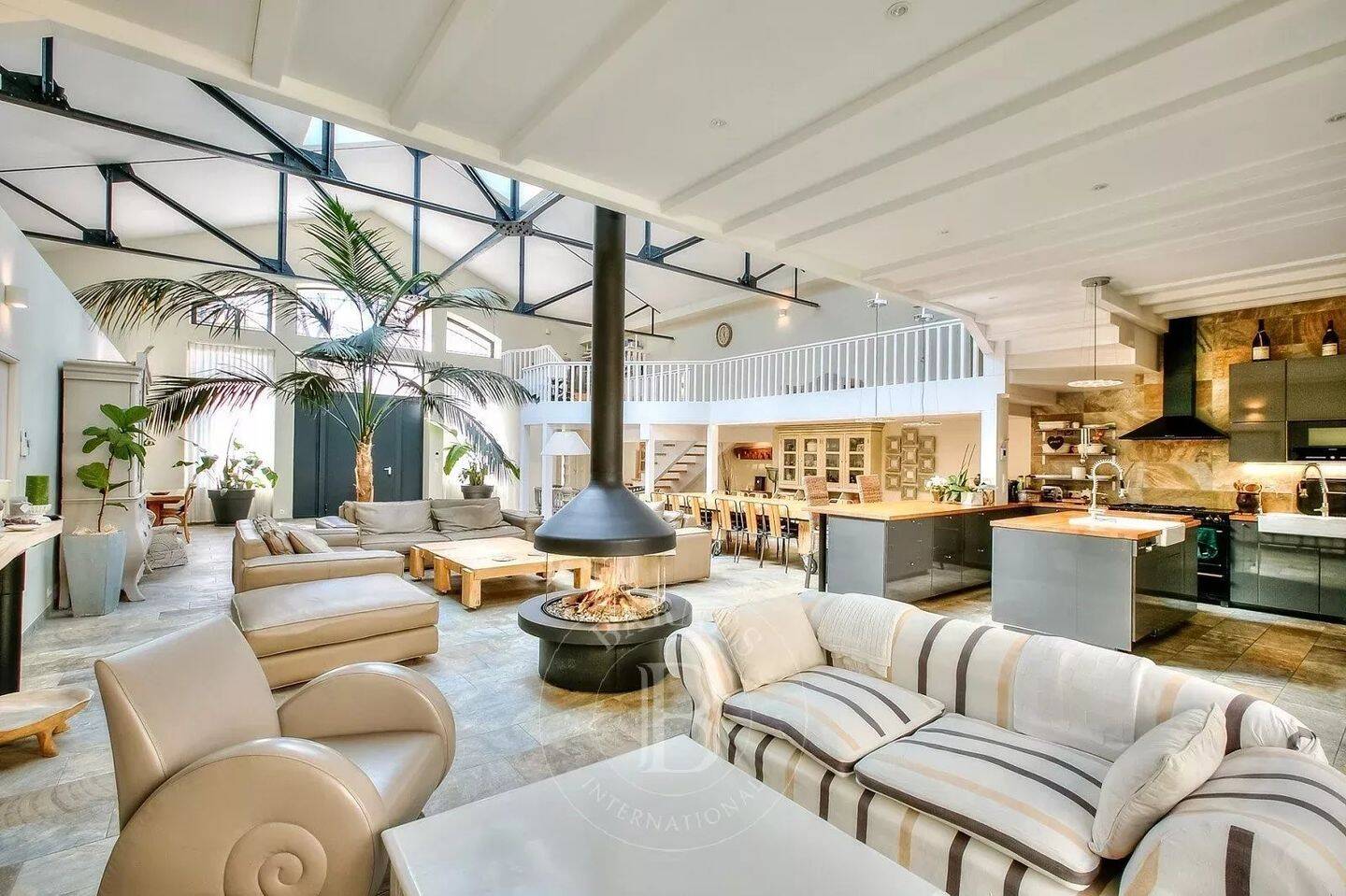 Maison à vendre, 320m², CANNES