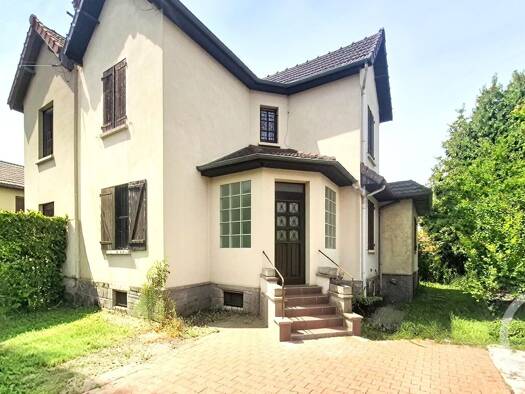 Maison à vendre 460 000 € 4 pièces 3 chambres 88 m² 548 m² de terrain Créteil 94000