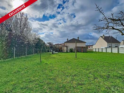 Maison de plain-pied à vendre 299 000 € 5 pièces 3 chambres 84 m² 1 400 m² de terrain Porcheville 78440