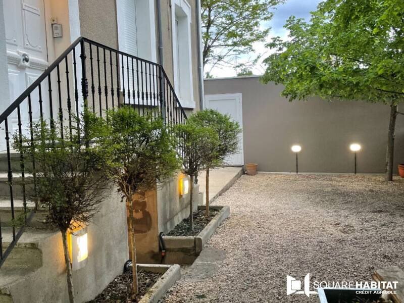 Maison à vendre, 323m², SAINT PRIEST EN JAREZ