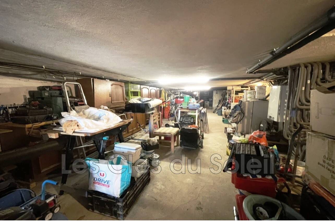 Maison à vendre, 105m², SAINTE ANASTASIE SUR ISSOLE