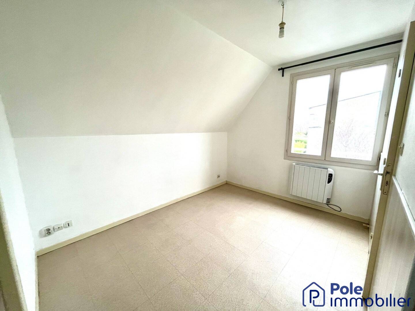 Maison à louer, 23m², CAEN