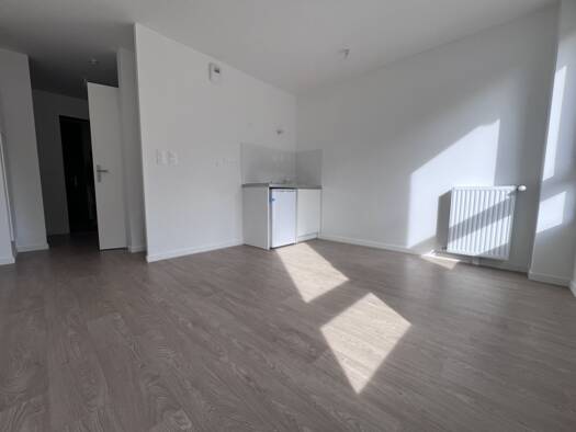 Appartement à vendre 120 000 € 1 pièce 23,19 m² 4 étages Meaux 77100