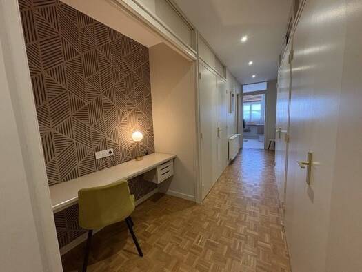 Appartement à vendre 199 716 € 4 pièces 3 chambres 102 m² Étage 5/5 Centre Ville-Les Marins Chateauroux 36000