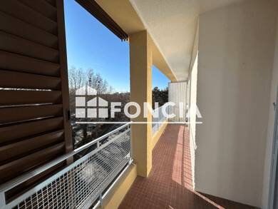 Appartement à louer 590 € 3 pièces 2 chambres 57,3 m² 3ème étage Temps Perdu-La Trinque Manosque 04100