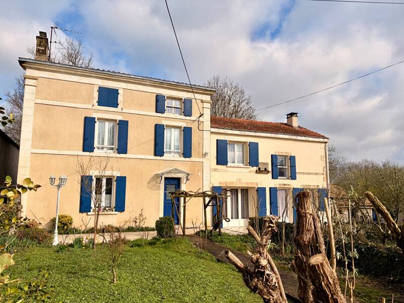 Maison à vendre, 189m², LA CRECHE