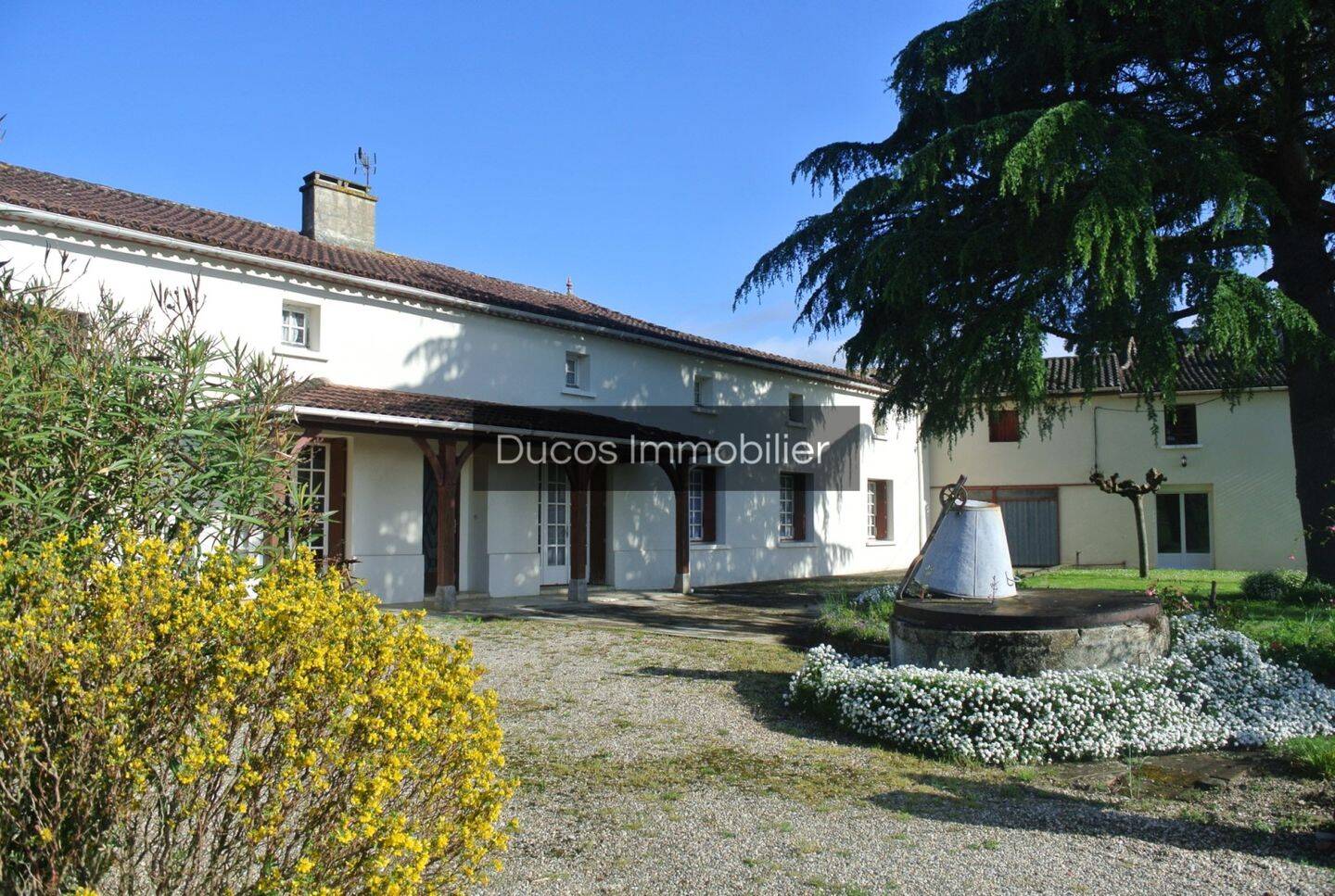 Maison à vendre, 223m², MAUVEZIN SUR GUPIE