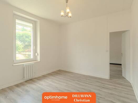 Duplex à vendre 129 700 € 5 pièces 3 chambres 77 m² Étage 1/1 Algrange 57440