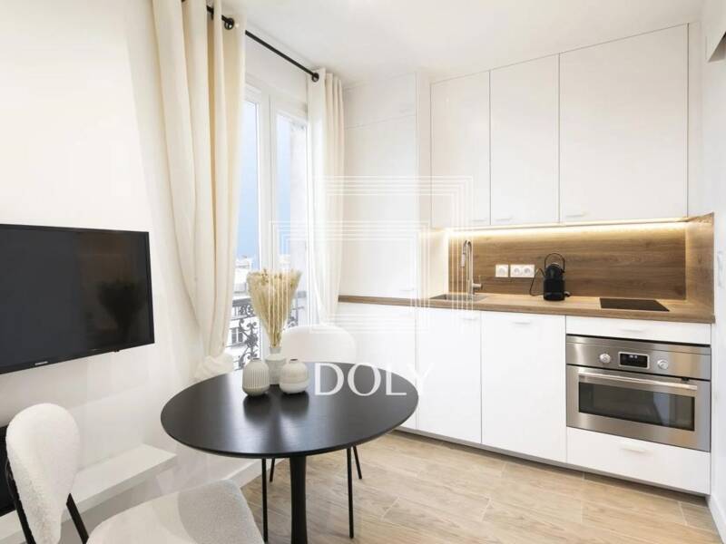 Maison à louer, 20m², PARIS 18E