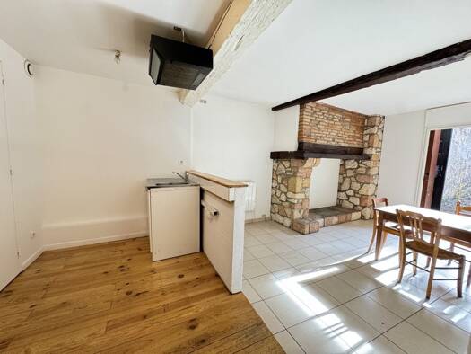 Maison à vendre 199 500 € 3 pièces 2 chambres 134 m² 49 m² de terrain Muret 31600