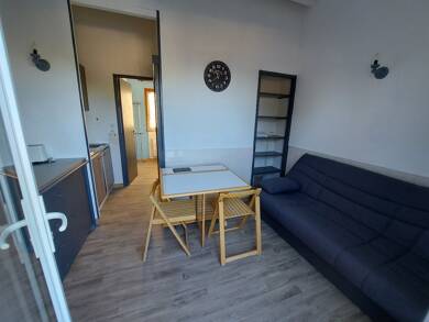 Appartement à louer 465 € 1 pièce 19 m² Étage 1/1 Etangs et Plages Marseillan 34340