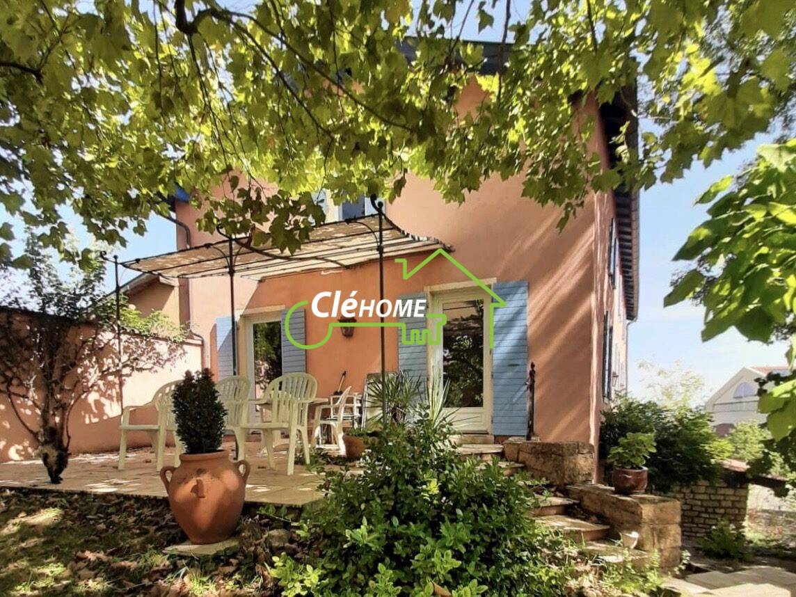 Maison à vendre, 320m², FLEURIEUX SUR L'ARBRESLE