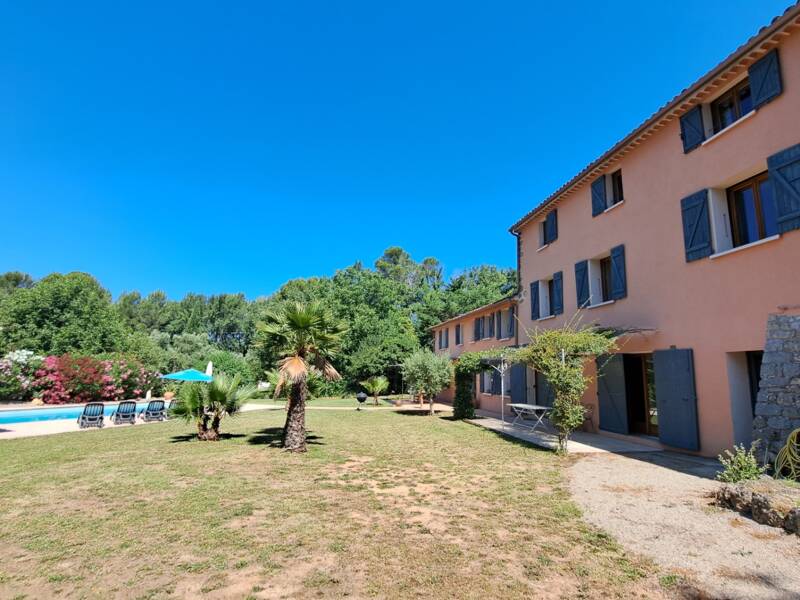 Maison à vendre, 450m², VILLECROZE