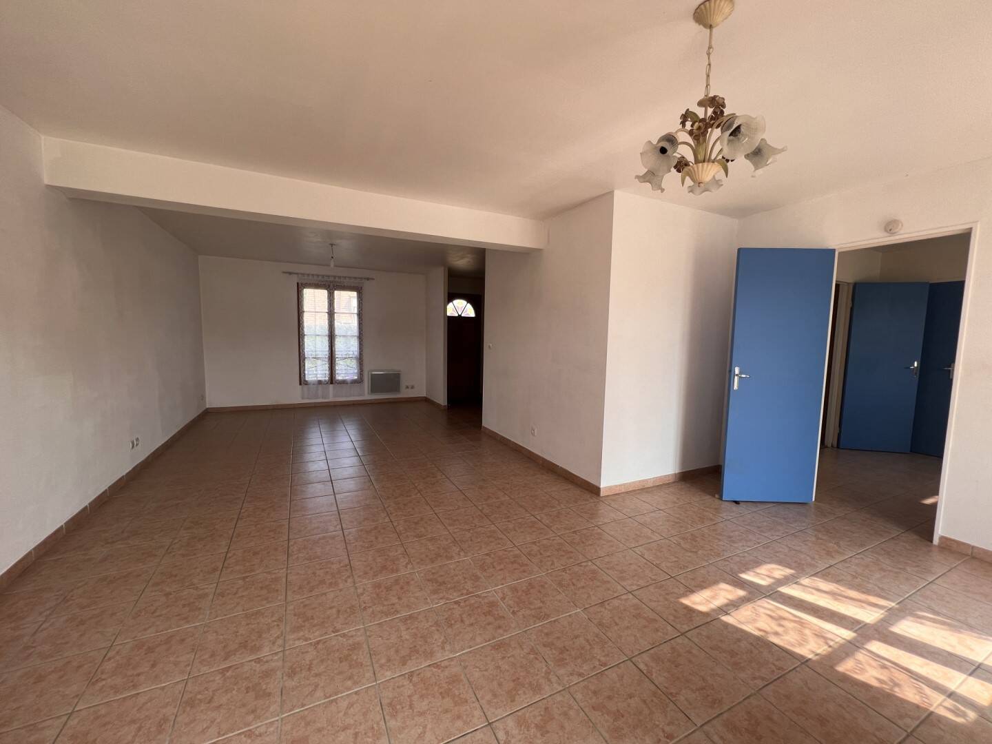 Maison à vendre, 107m², EGREVILLE