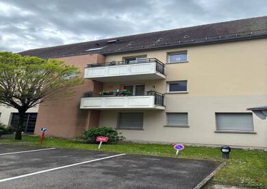 Appartement à louer 755 € 3 pièces 68 m² RDC/3 Munster 68140