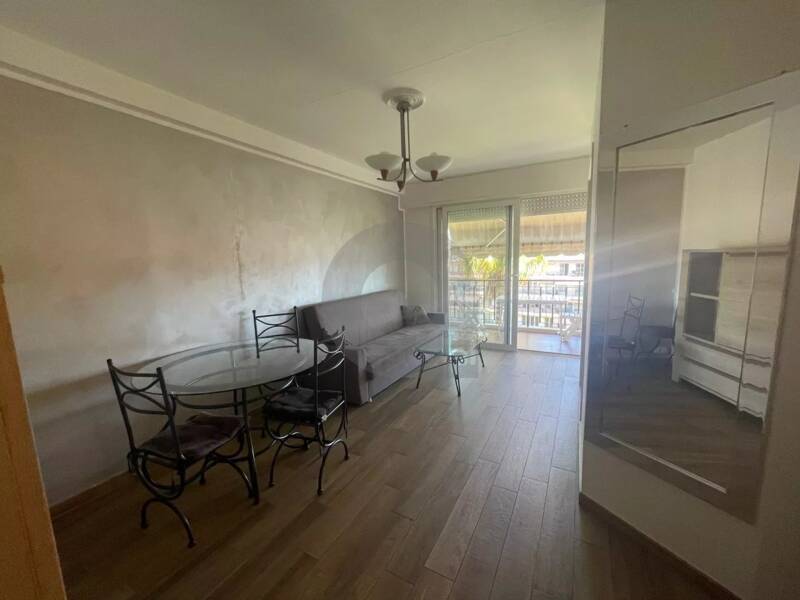 Maison à louer, 35m², MENTON