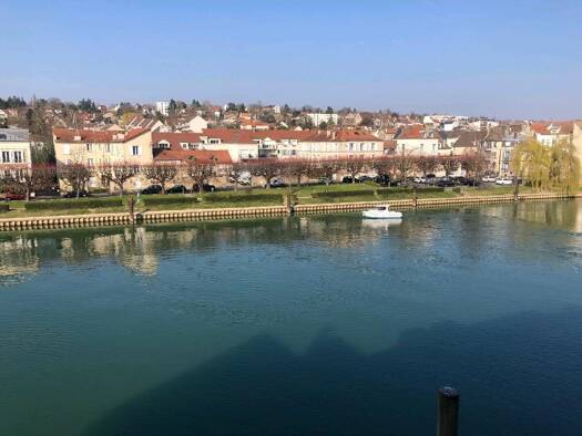 Appartement à louer 1 376 € 3 pièces 2 chambres 67 m² 2ème étage Lagny-sur-Marne 77400