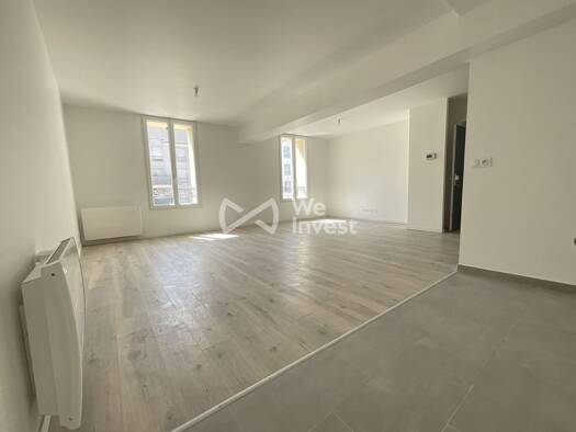 Duplex à vendre 198 000 € 3 pièces 2 chambres 68 m² Étage 2/3 Centre Ville-Cathédrale-Marché-Grande Île-Clos Godet Meaux 77100