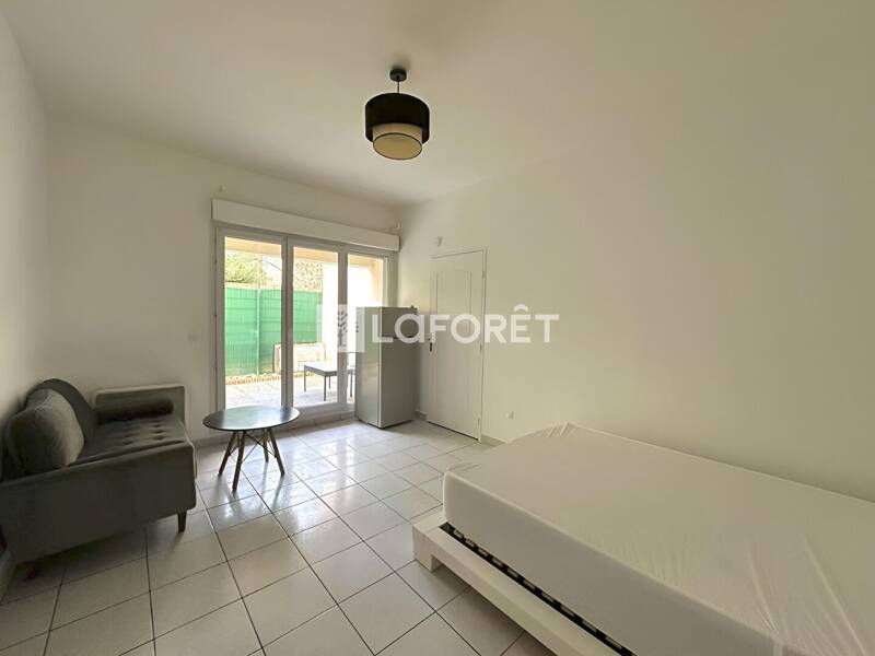 Maison à louer, 25m², ISSY LES MOULINEAUX
