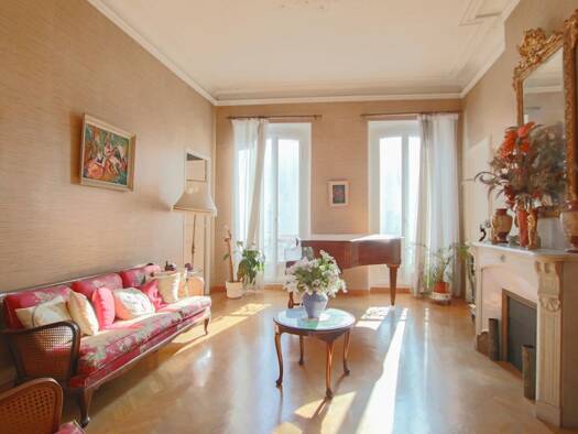 Appartement à vendre 495 500 € 6 pièces 3 chambres 149 m² Étage 2/2 Préfecture Marseille 6ème arrondissement 13006
