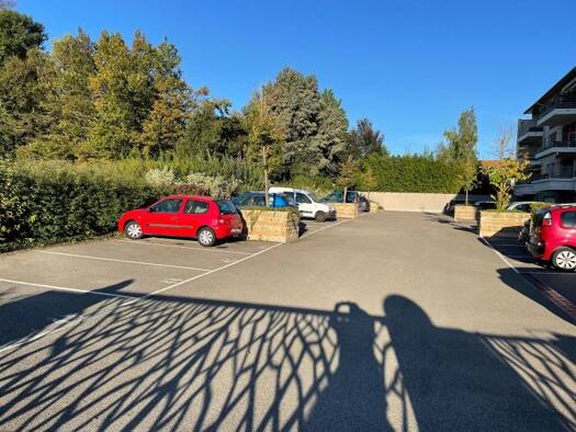 Parking à louer 35 € 12 m² Villars-les-Dombes 01330