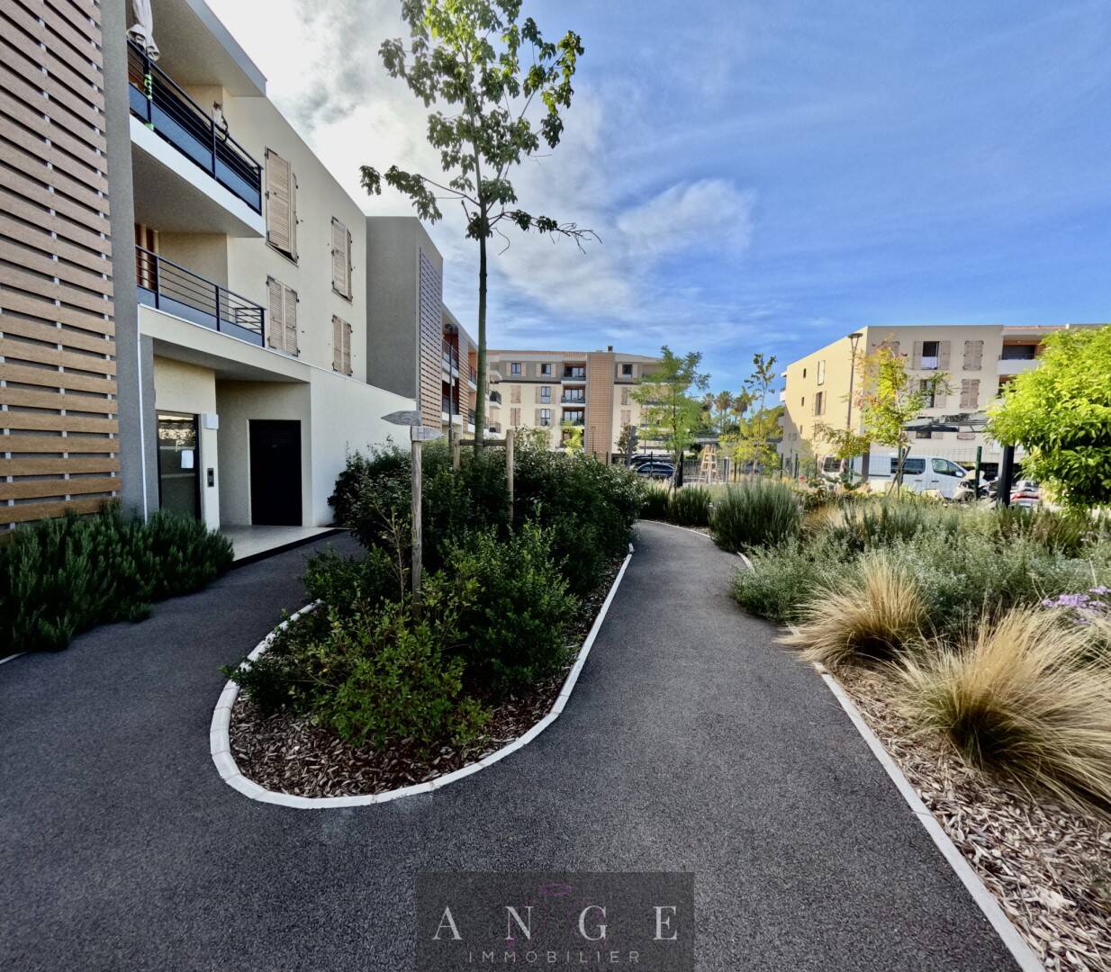 Maison à vendre, 19m², HYERES