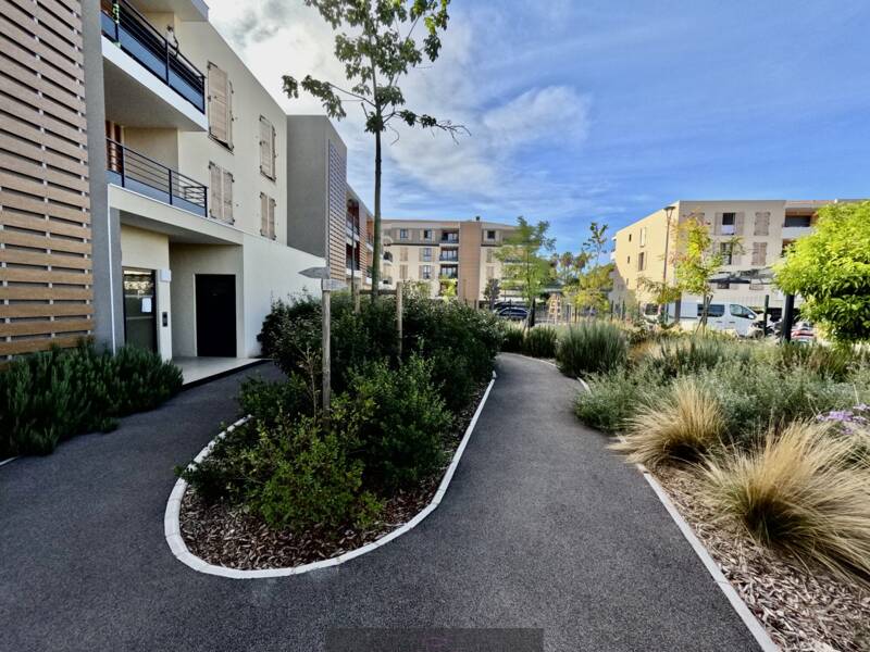 Maison à vendre, 19m², HYERES